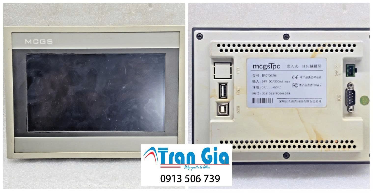 Hình ảnh sửa màn hình HMI đang trong quá trình sửa chữa tại TRAN GIA AUTOMATION